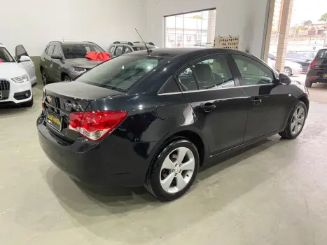 Cruze 1.8 Lt 16V Flex 4P Automático