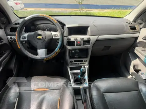 VECTRA 2.0 MPFI Elegance 8V