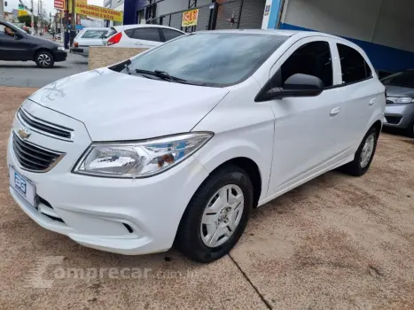 CHEVROLET ONIX HATCH LT 1.0 8V FlexPower 5p Mec. 4 portas