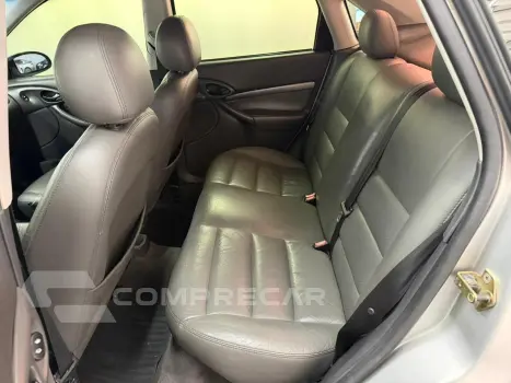 Focus Sedan 2.0 16V/2.0 16V Flex 4p