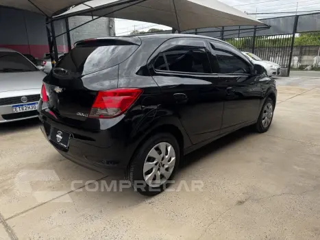 Onix Hatch 1.4 4P FLEX LT