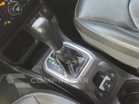 Renegade Long. T270 1.3 TB 4x2 Flex Aut.