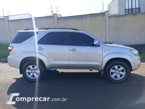 HILUX SW4 3.0 SRV 4X4 7 Lugares 16V Turbo Intercooler
