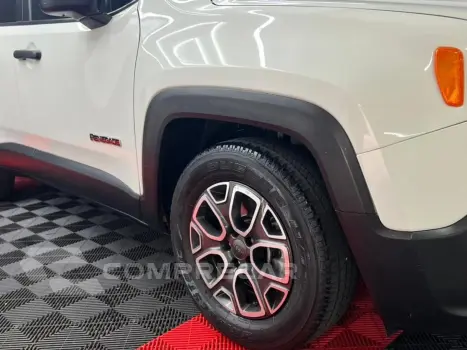 RENEGADE 1.8 16V FLEX 4P AUTOMÁTICO