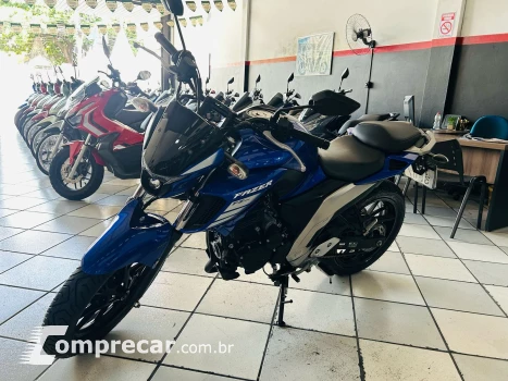 FZ25 ABS