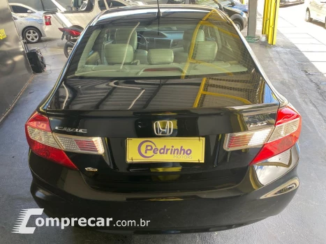 Civic 1.8 16V 4P FLEX LXS AUTOMÁTICO