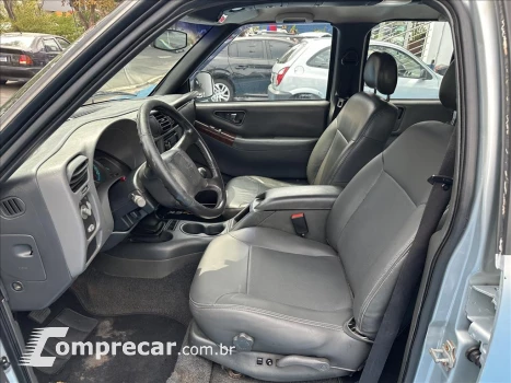 S10 2.4 MPFI EXECUTIVE 4X2 CD 8V FLEX 4P MANUAL
