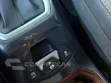RENEGADE 1.3 T270 TURBO FLEX LONGITUDE AT6