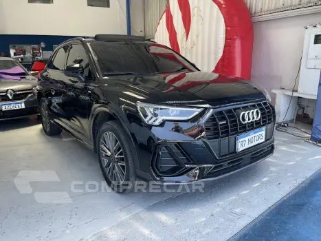 Q3 2.0 40 TFSI GASOLINA PERFORMANCE BLACK QUATTRO TIPTRONIC