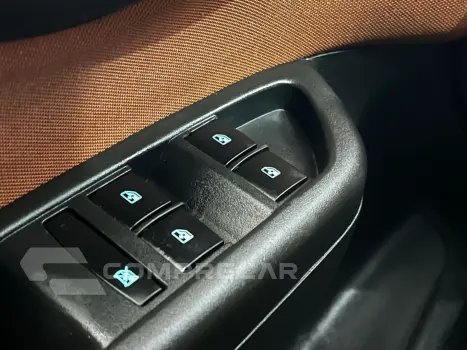 ONIX 1.4 MPFI ACTIV 8V FLEX 4P AUTOMÁTICO