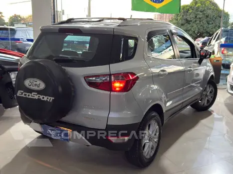 EcoSport TITANIUM 2.0 16V Flex 5p Aut.
