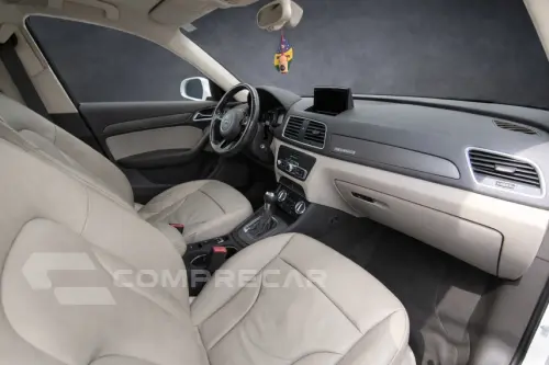 Q3 2.0 TFSI Ambiente Quattro