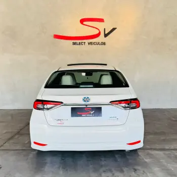 COROLLA 1.8 VVT-I Hybrid Altis Premium