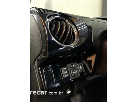 ETIOS 1.5 X PLUS SEDAN 16V FLEX 4P AUTOMÁTICO