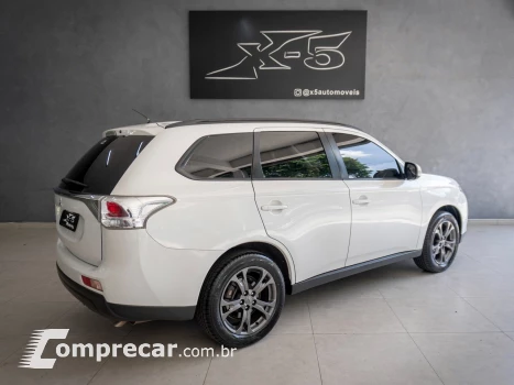 OUTLANDER 2.0 16V 160cv Aut.