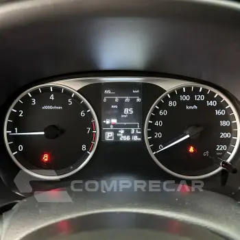 KICKS Sense 1.6 16V Flex Aut.
