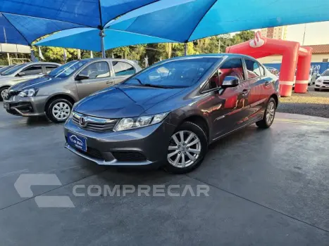 CIVIC - 1.8 LXS 16V 4P AUTOMÁTICO