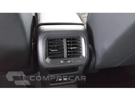 TAOS 1.4 250 TSI TOTAL FLEX HIGHLINE AUTOMÁTICO