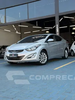 Hyundai Elantra GLS 2.0 16V Flex Aut. 4 portas