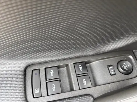 TRACKER 1.0 TURBO FLEX MIDNIGHT AUTOMÁTICO