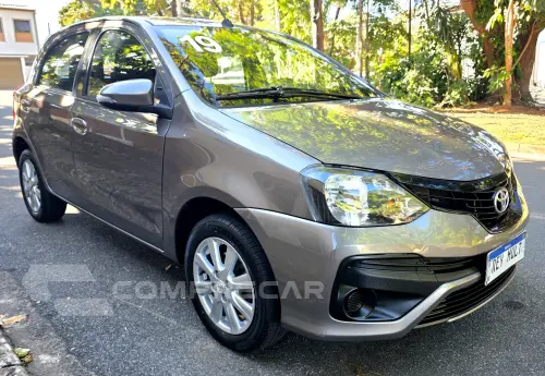 ETIOS 1.5 X Plus 16V
