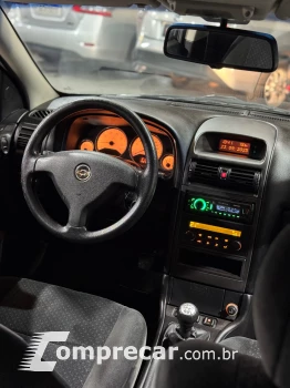 Astra Advantage 2.0 MPFI 8V FlexPower 5p