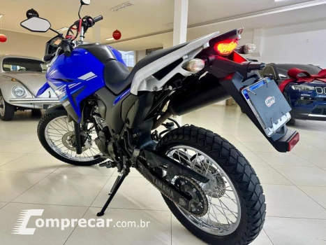 XTZ250 LANDER