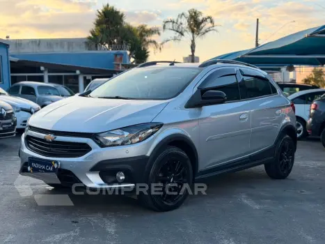 CHEVROLET ONIX HATCH ACTIV 1.4 8V Flex 5P Aut. 4 portas