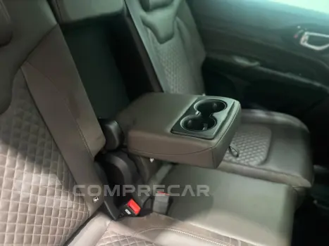 COMMANDER 1.3 T270 TURBO FLEX OVERLAND AT6
