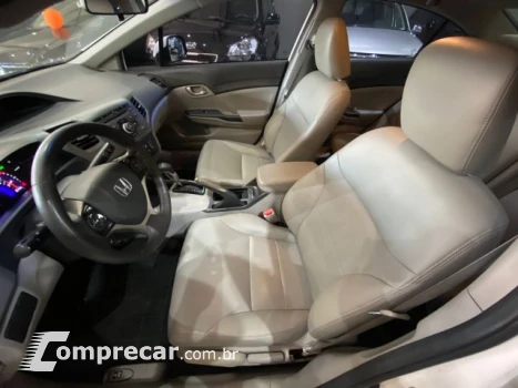 CIVIC - 1.8 LXS 16V 4P AUTOMÁTICO