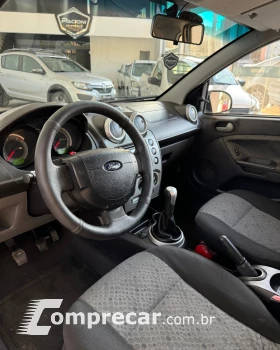 FIESTA 1.6 MPI Hatch 8V