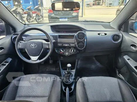 ETIOS HATCH - 1.3 X 16V 4P MANUAL