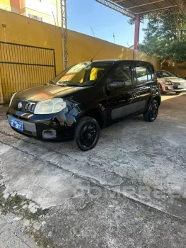 Fiat UNO 1.0 VIVACE 8V FLEX 4P MANUAL 4 portas