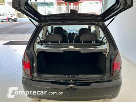 CELTA 1.0 MPFI LS 8V