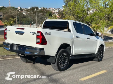 HILUX 2.8 D-4D TURBO DIESEL CD SRX 4X4 AUTOMÁTICO