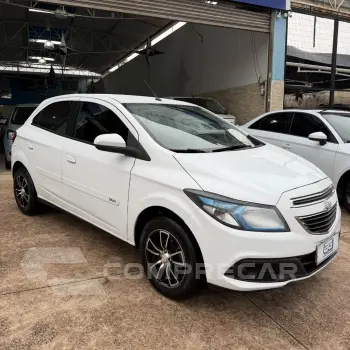 ONIX HATCH LT 1.4 8V FlexPower 5p Mec.
