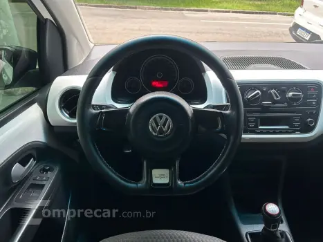 up! cross 1.0 TSI Total Flex 12V 5p