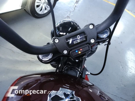SOFTAIL STREET BOB