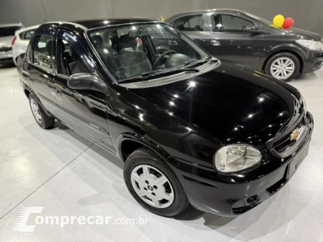 CLASSIC - 1.0 MPFI LIFE 8V 4P MANUAL