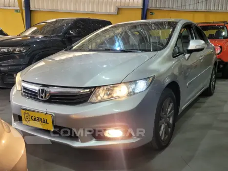 Honda Civic Sedan LXR 2.0 Flexone 16V Aut. 4p 4 portas