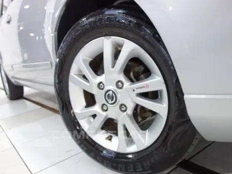 LIVINA - 1.6 S 16V 4P MANUAL