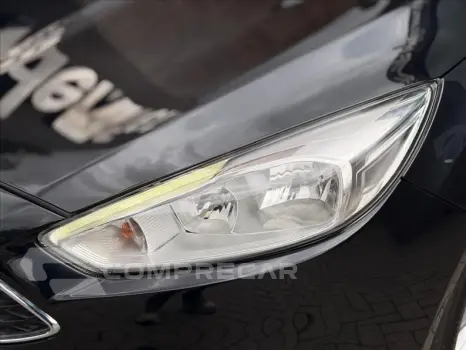 FOCUS 2.0 SE Fastback 16V
