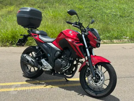FZ25 FAZER
