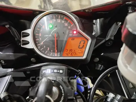 CBR 1000 FIREBLADE RR