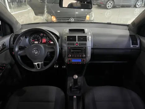 POLO 1.6 MI SPORTLINE 8V FLEX 4P MANUAL