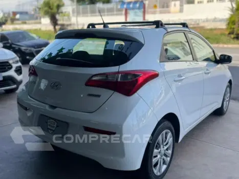 HB20 - 1.6 COMFORT PLUS 16V 4P AUTOMÁTICO