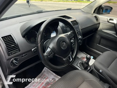 POLO 1.6 MI 8V