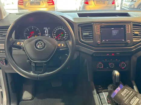 AMAROK 3.0 V6 TDI DIESEL COMFORTLINE CD 4MOTION AUTOMÁTICO