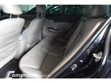 Honda CIVIC - 1.8 LXS 16V 4P MANUAL 4 portas