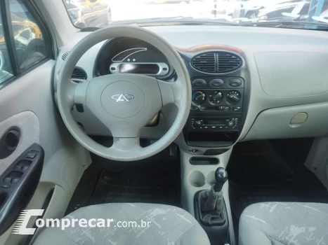 QQ 1.1 MPFI 16V